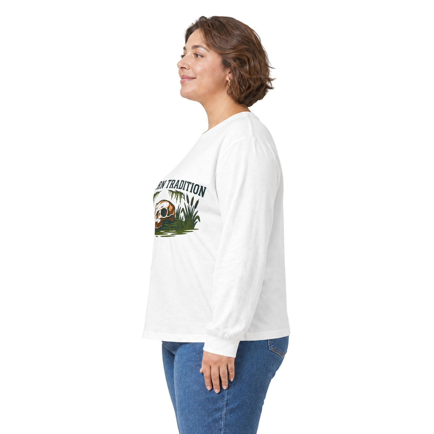 Vintage Southern Outdoors Deer Skull Long Sleeve